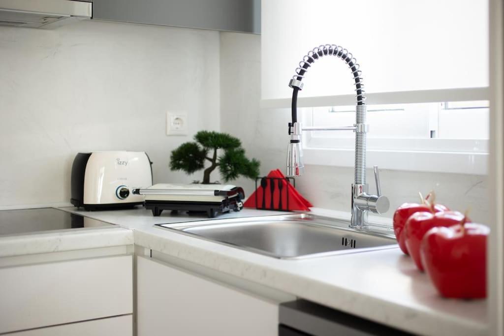 Blue Delta Apartment Palaio Faliro Αθήνα Εξωτερικό φωτογραφία