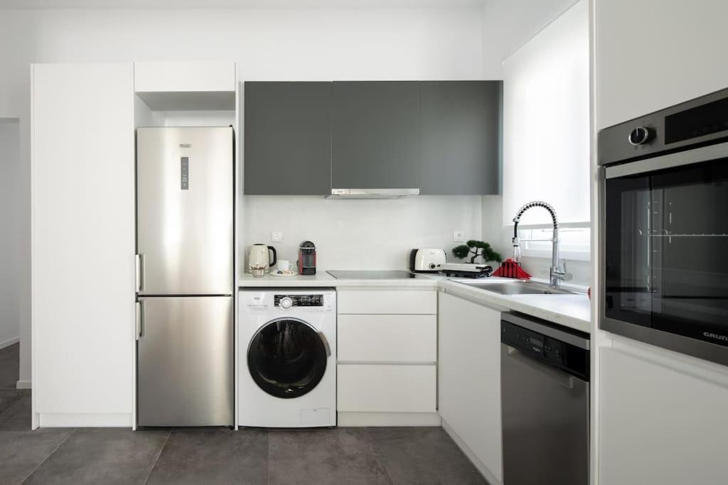 Blue Delta Apartment Palaio Faliro Αθήνα Εξωτερικό φωτογραφία