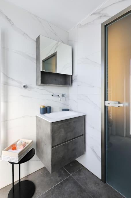 Blue Delta Apartment Palaio Faliro Αθήνα Εξωτερικό φωτογραφία